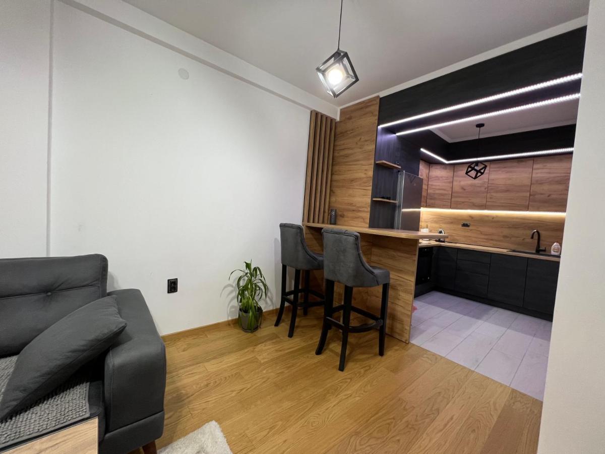 Apartamento Stan Na Dan Viktor-Lukavica SJJ Exterior foto